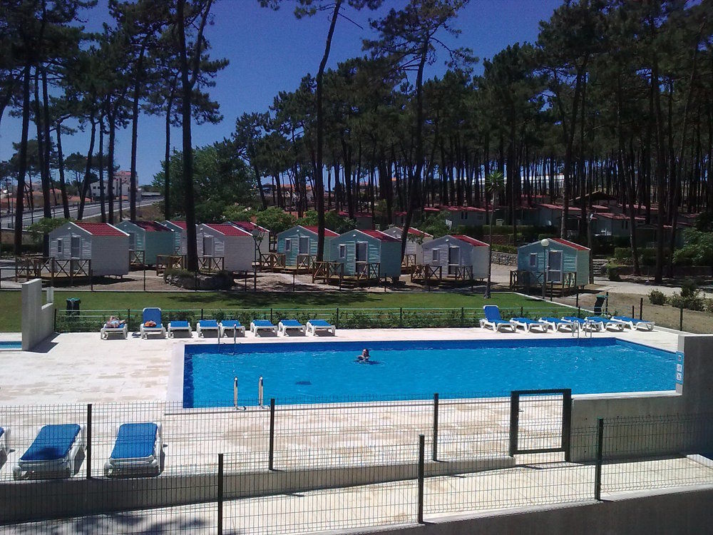 Orbitur Valado Bungalows Caravan Park Hotell Nazaré Exteriör bild