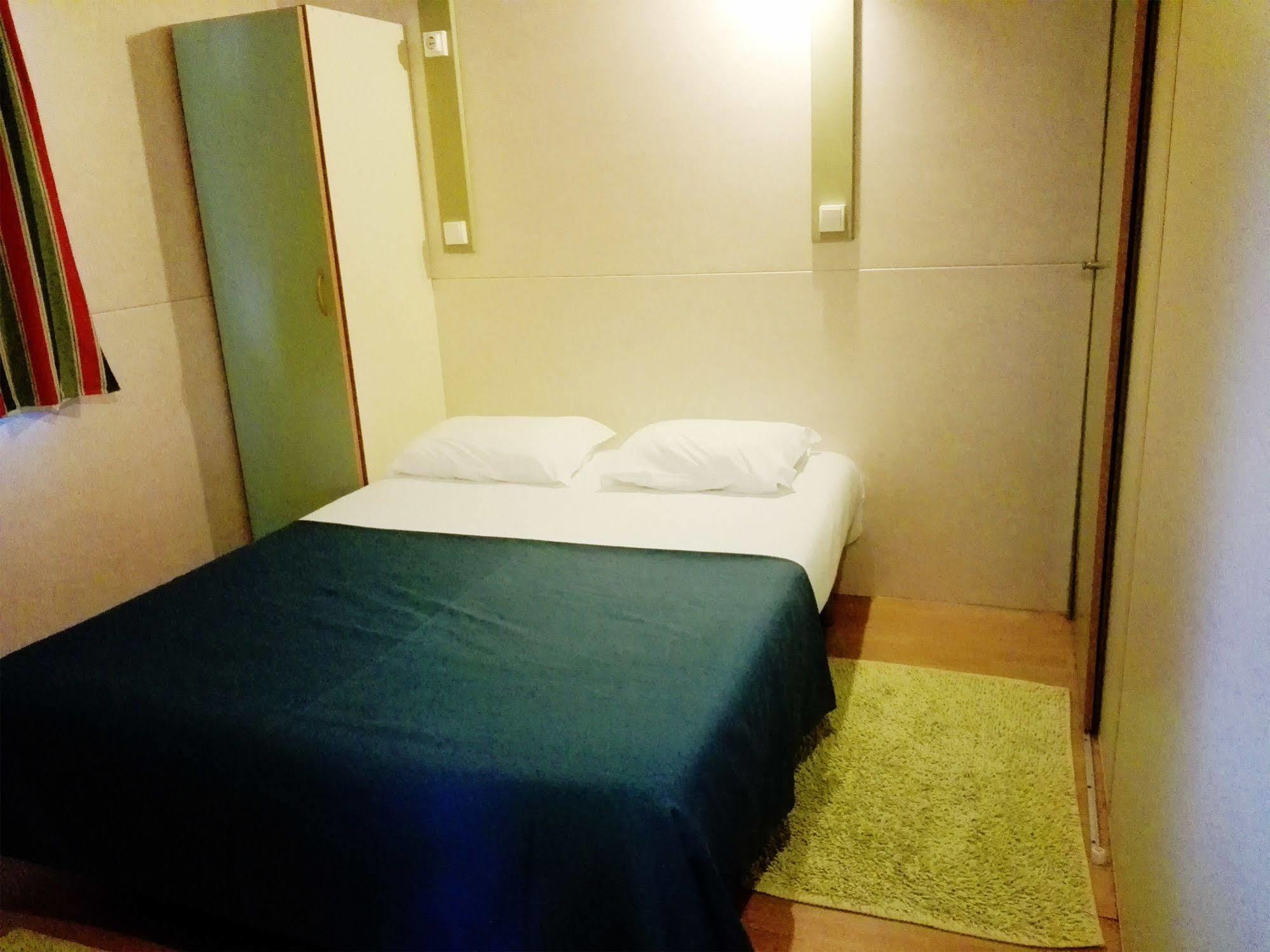 Orbitur Valado Bungalows Caravan Park Hotell Nazaré Exteriör bild